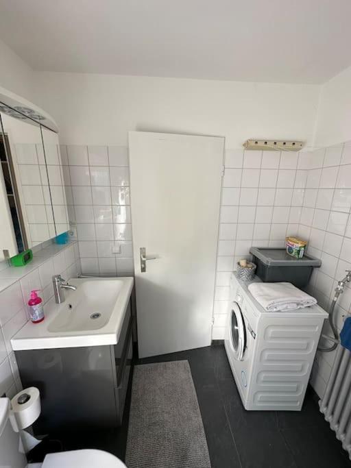 Апартаменты Renovated Flat - Prime Location Near Marienplatz Штутгарт Экстерьер фото